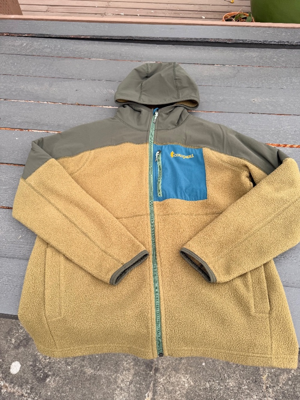 Cotopaxi Men's Hooded Fleece Jacket in Olive and Tan-Medium
